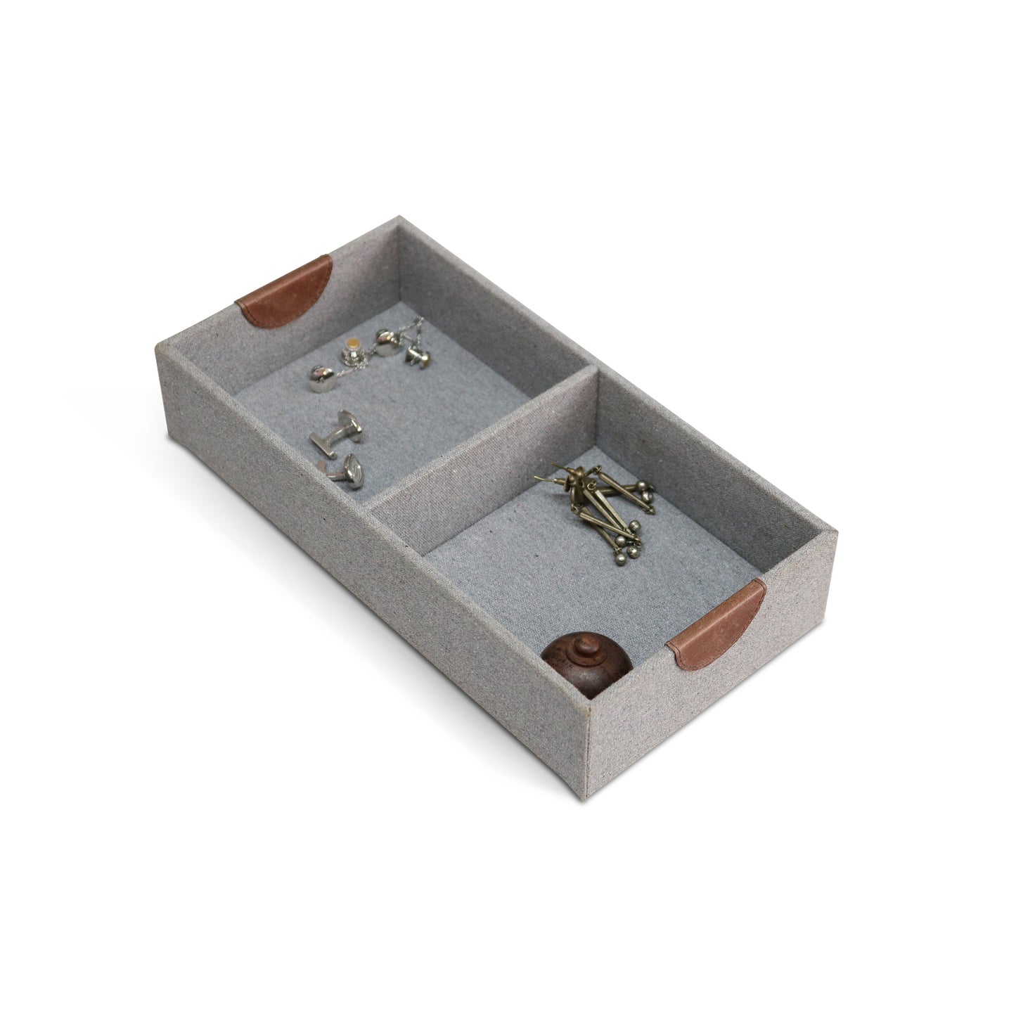 ACCESSORY DIVIDER TRAY
