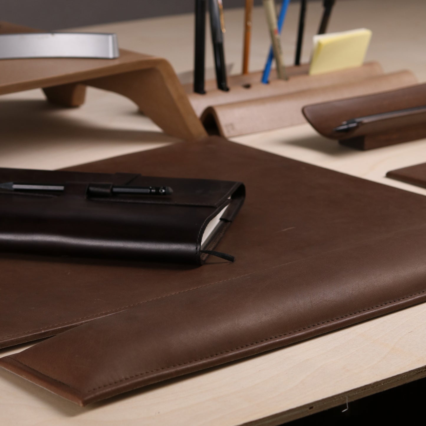LEATHER HANDREST CUSHION