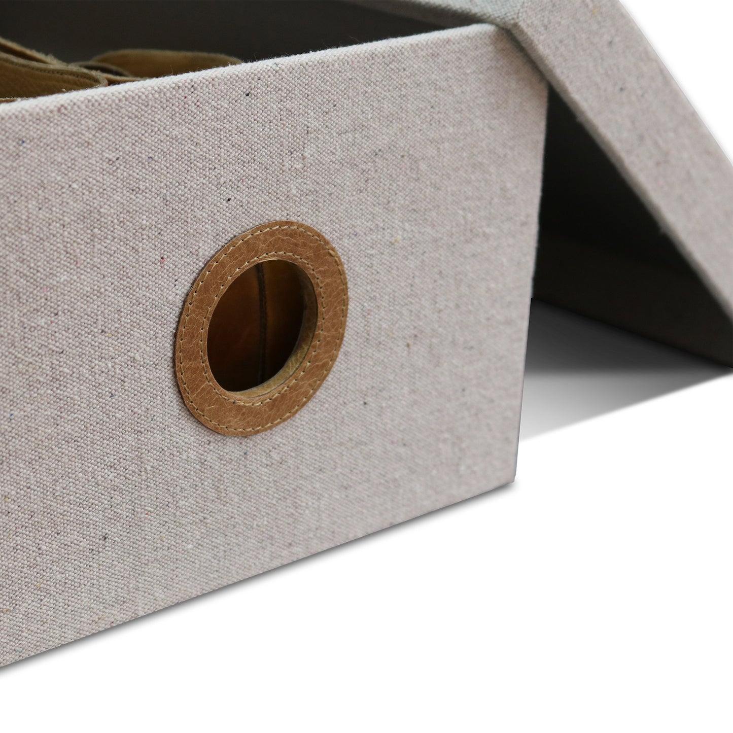 SHOE BOX