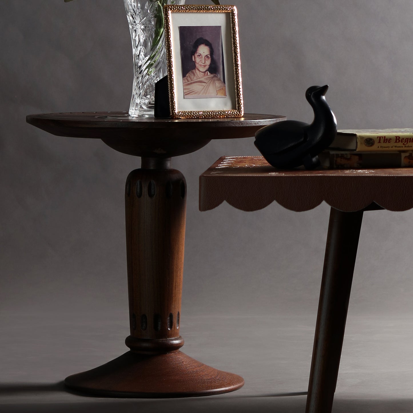 'LEATHER PIETRA' - SIDE TABLE
