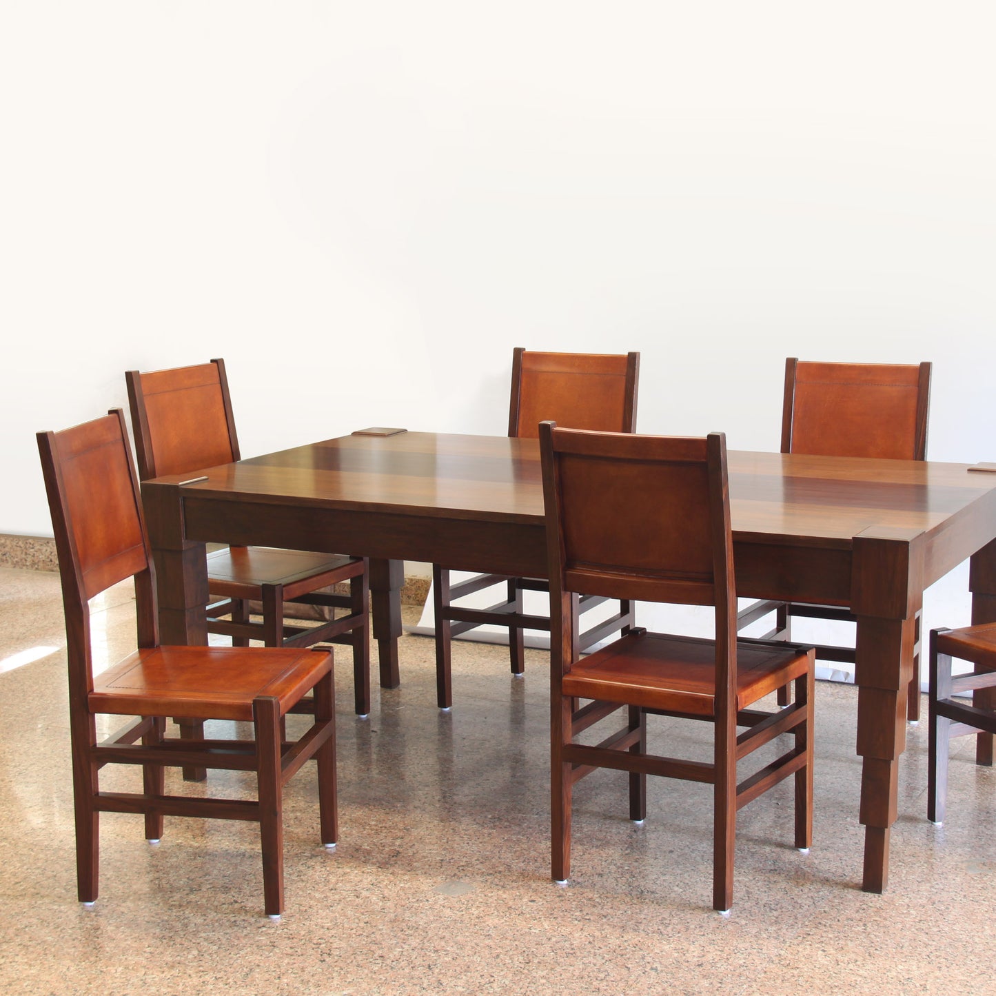 Parda Chair
