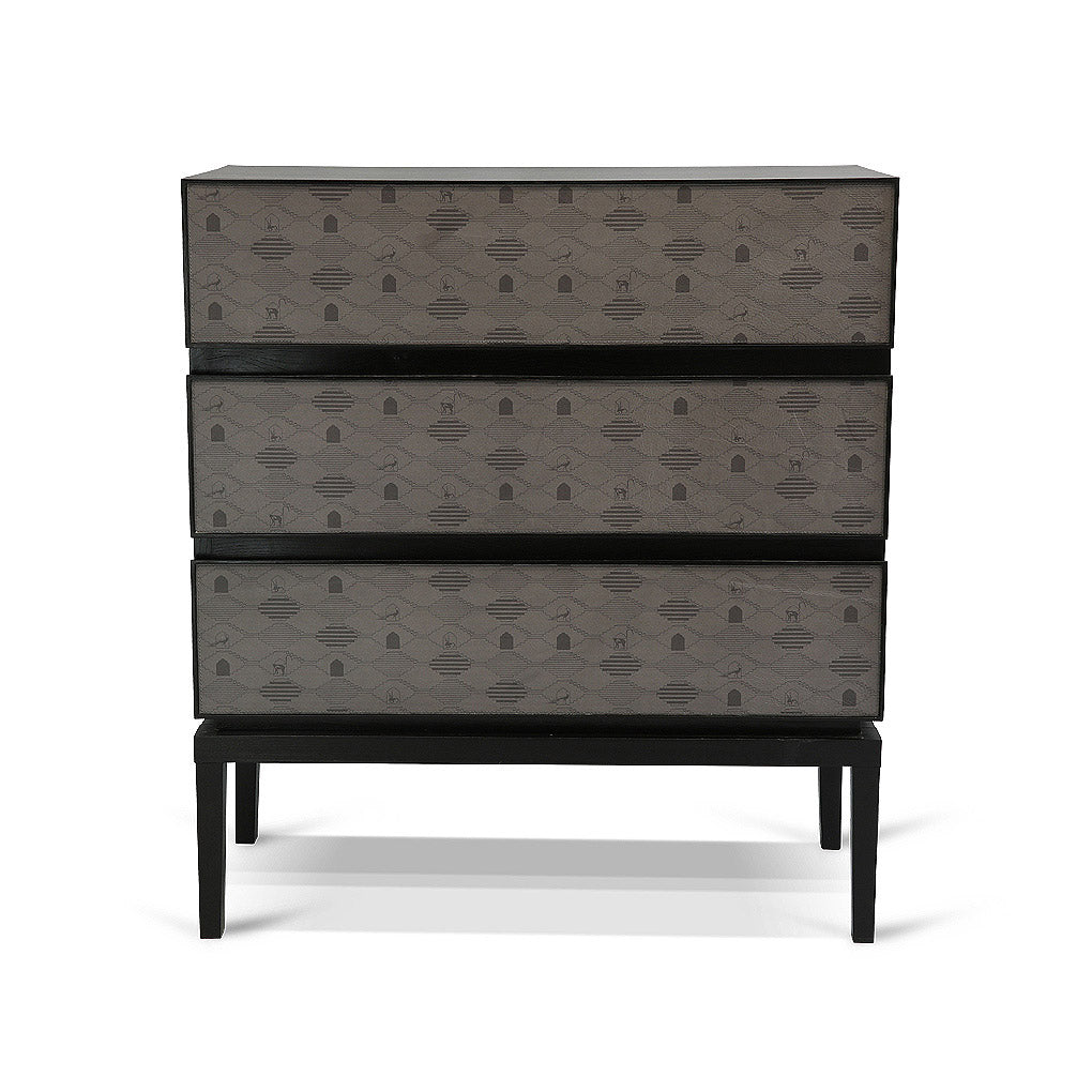 'LINEAR STREET' - Chest of Drawers