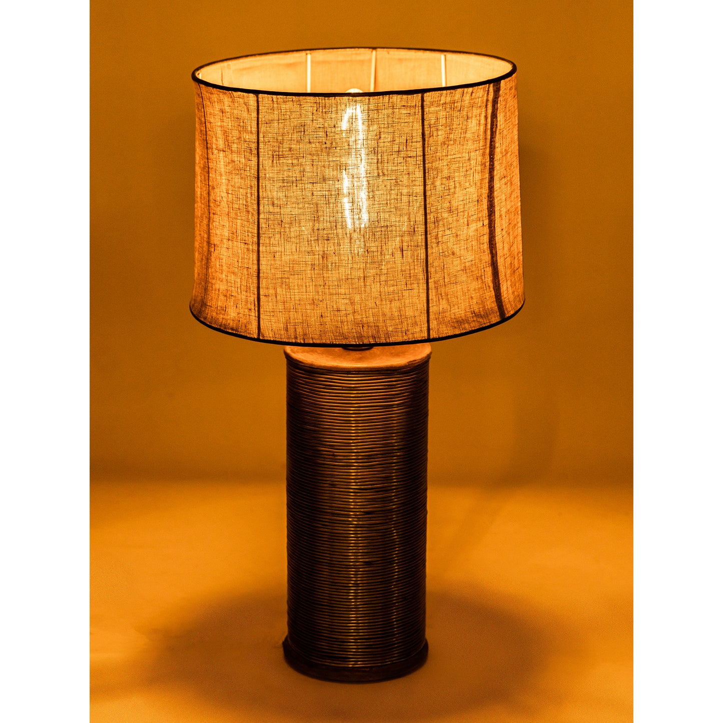 'KAYAN-04' - Table Lamp