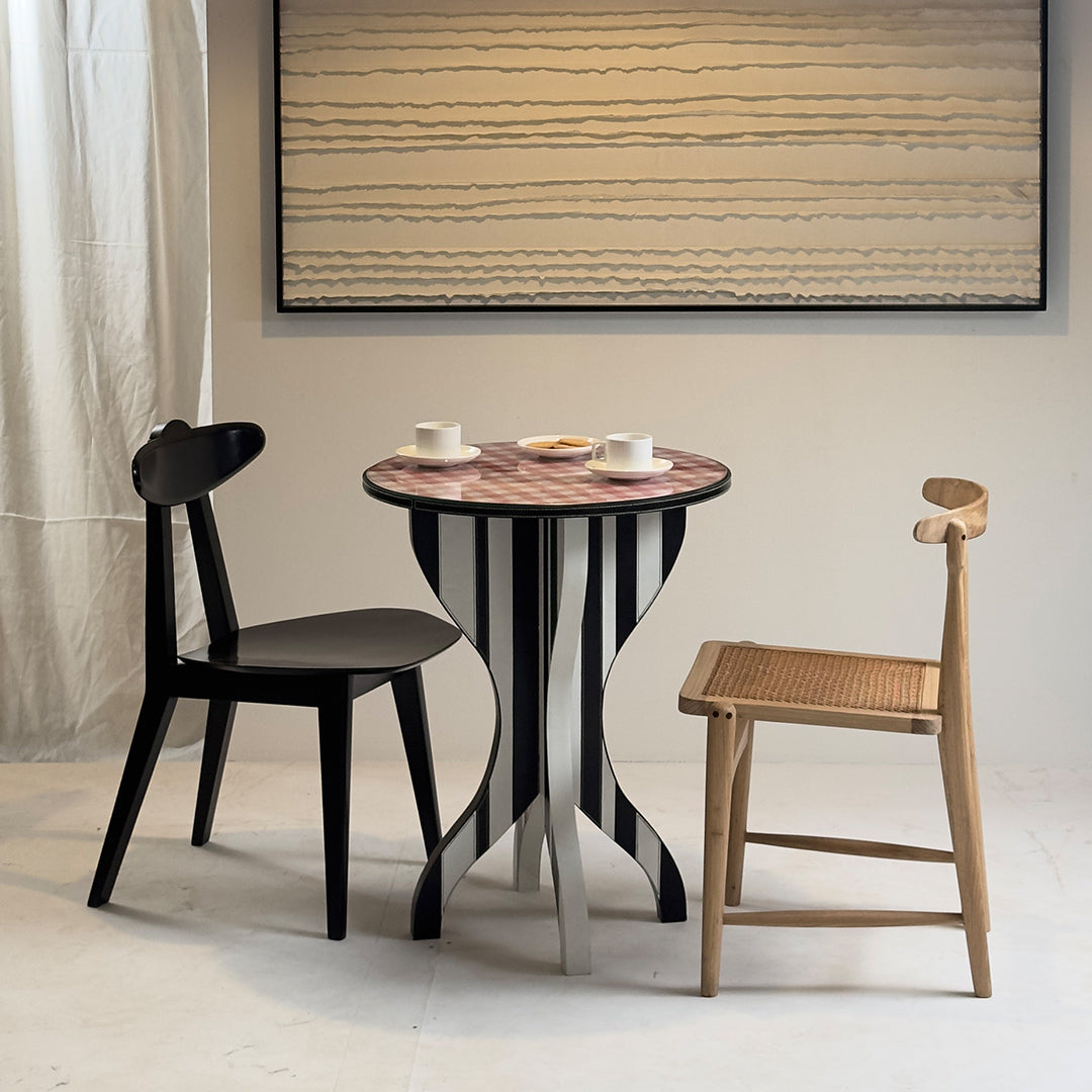 TABLES | Portside Cafe