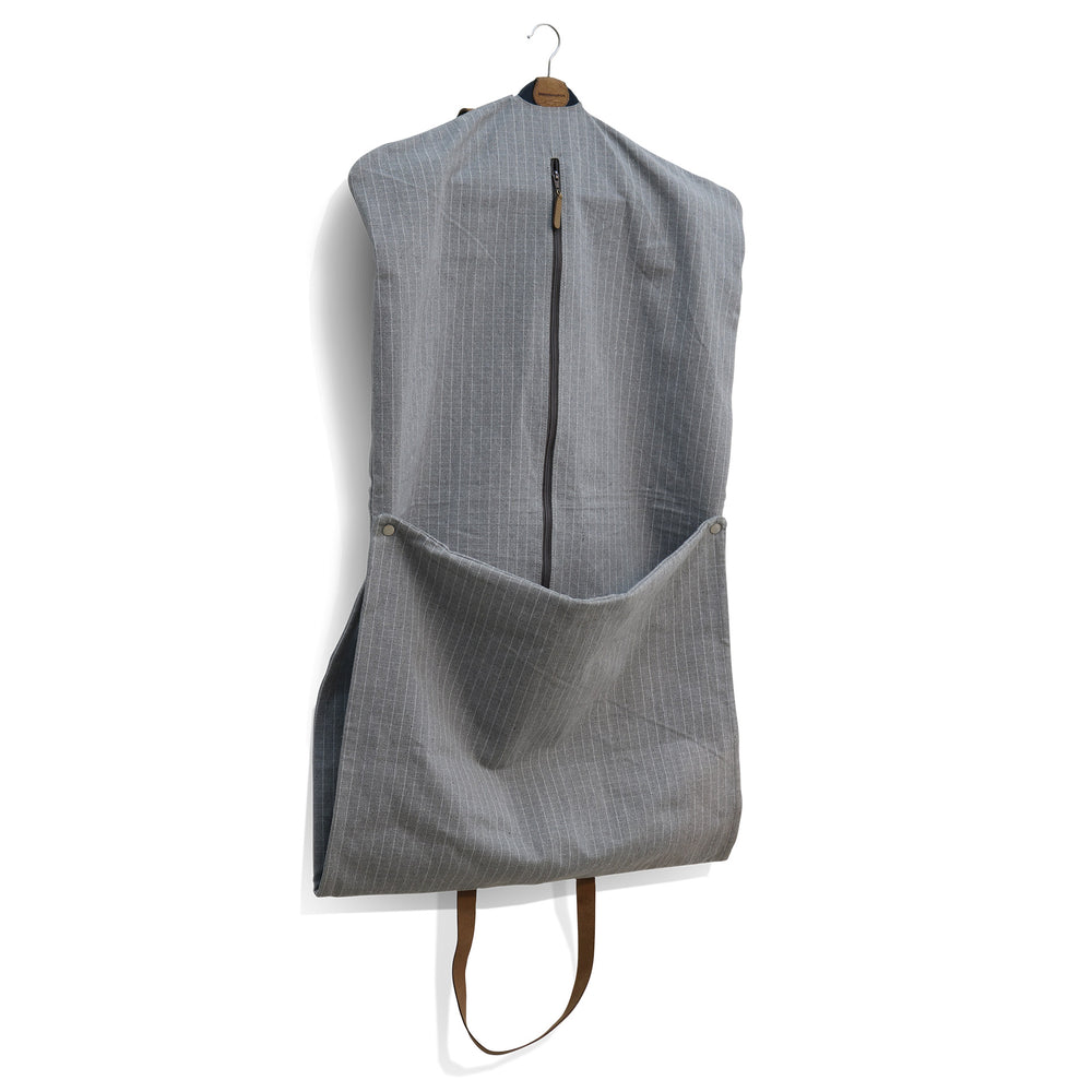 
                      
                        LONG GARMENT BAG
                      
                    