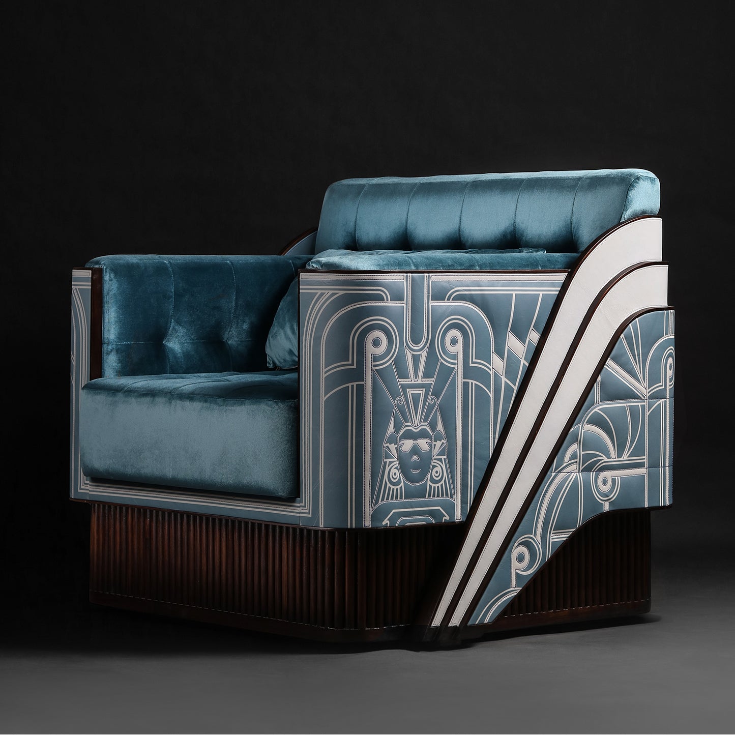 Marine Court Single Sofa