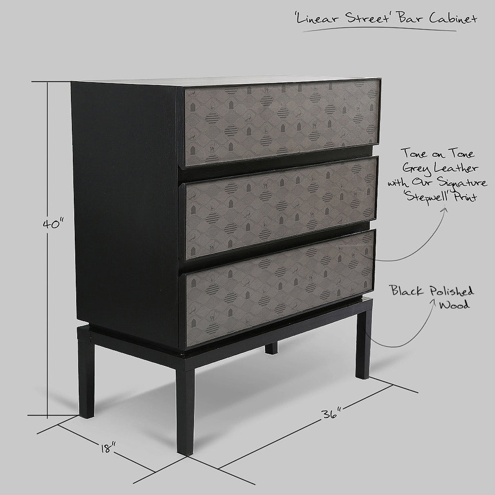 'LINEAR STREET' - Chest of Drawers